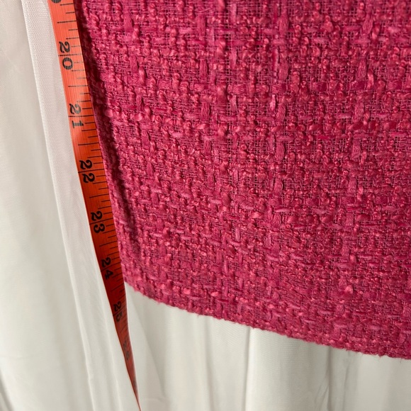 Ann Taylor Pink Tweed Shoulder Button Shift Dress - Size 4 - Picture 4 of 4